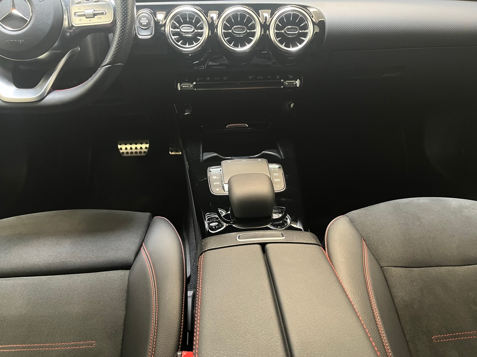 Mercedes Benz A-Klasse Limousine A 250 e Lim. AMG Line (EURO 6d) #12