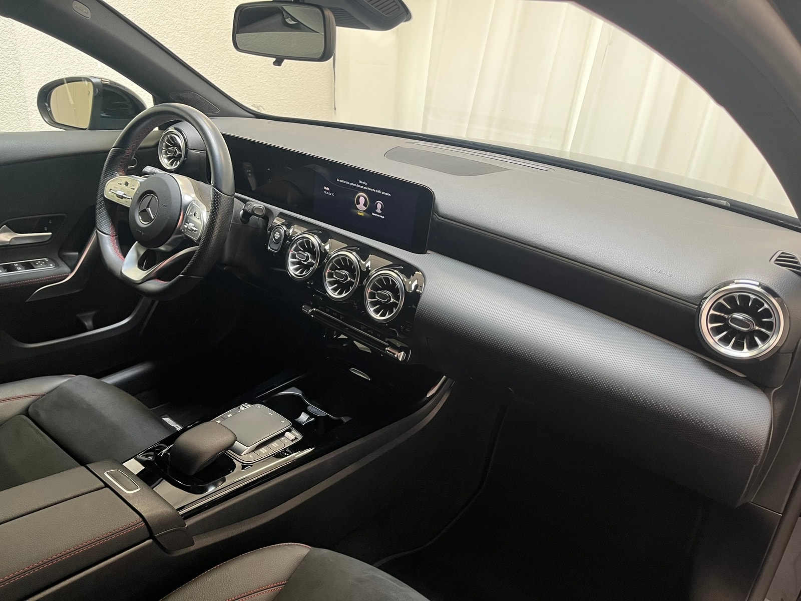 Mercedes Benz A-Klasse Limousine A 250 e Lim. AMG Line (EURO 6d) #15